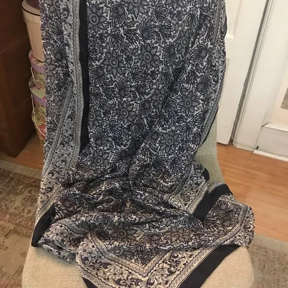 Large Floral Patterned Silk Scarf/Wrap in Blue, Cream and Gray - Picture 1 of 4